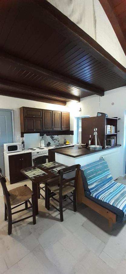 Petrinο Katochori Apartamento Katokhorion  Exterior foto