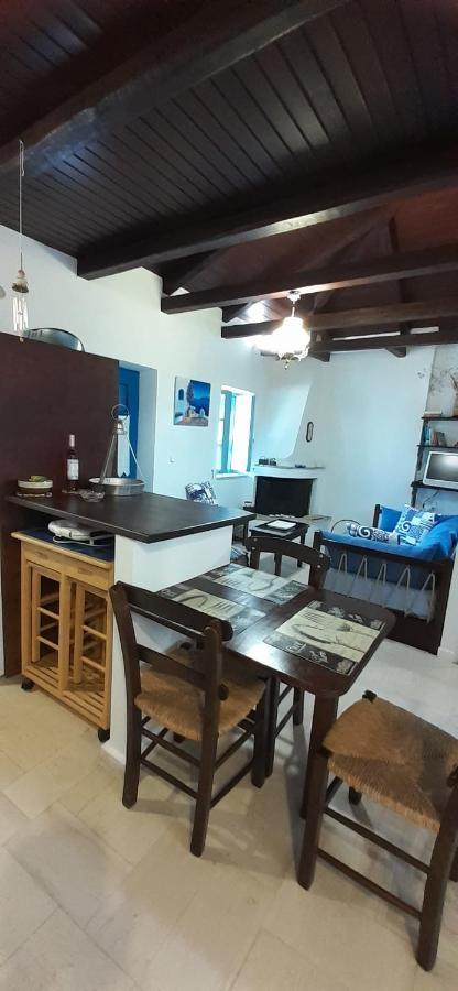 Petrinο Katochori Apartamento Katokhorion  Exterior foto